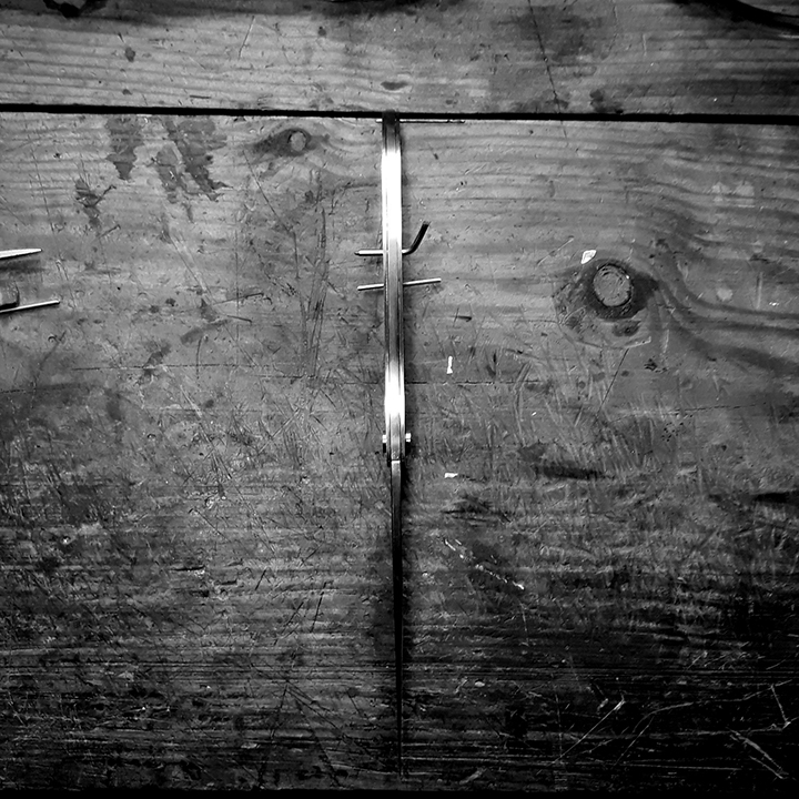 À Corne et à cran